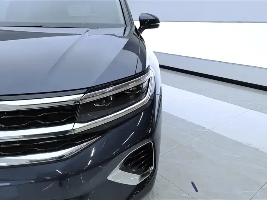 Volkswagen Talagon Lanjing 2021 380TSI four-wheel drive flagship Shengjing Edition 2022 — миниатюра 5