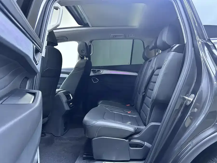 Volkswagen Talagon Lanjing 2022 330TSI two-wheel drive luxury Jiajing version 7 seats 2022 — миниатюра 2