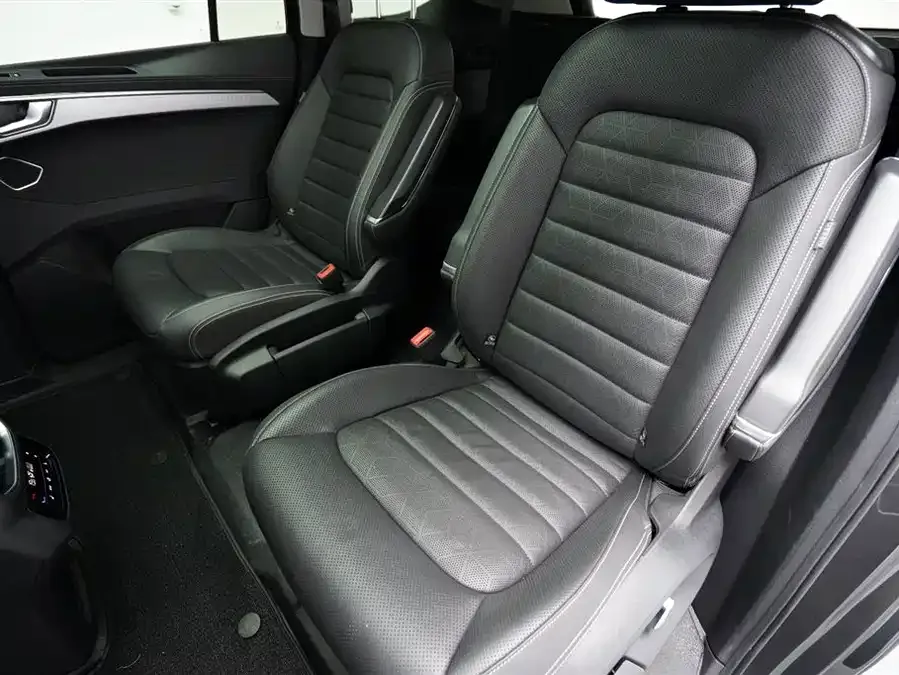 Volkswagen Talagon 2022 Lanjing 380TSI 4WD Luxury Jiajing Edition Pro 6 Seaters 2022 — миниатюра 5