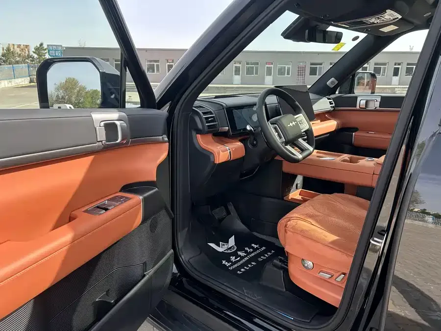 BYD Leopard Titanium 7 Titanium 7 2025 190KM Four-Wheel Drive Ultra Edition 2026 — миниатюра 2