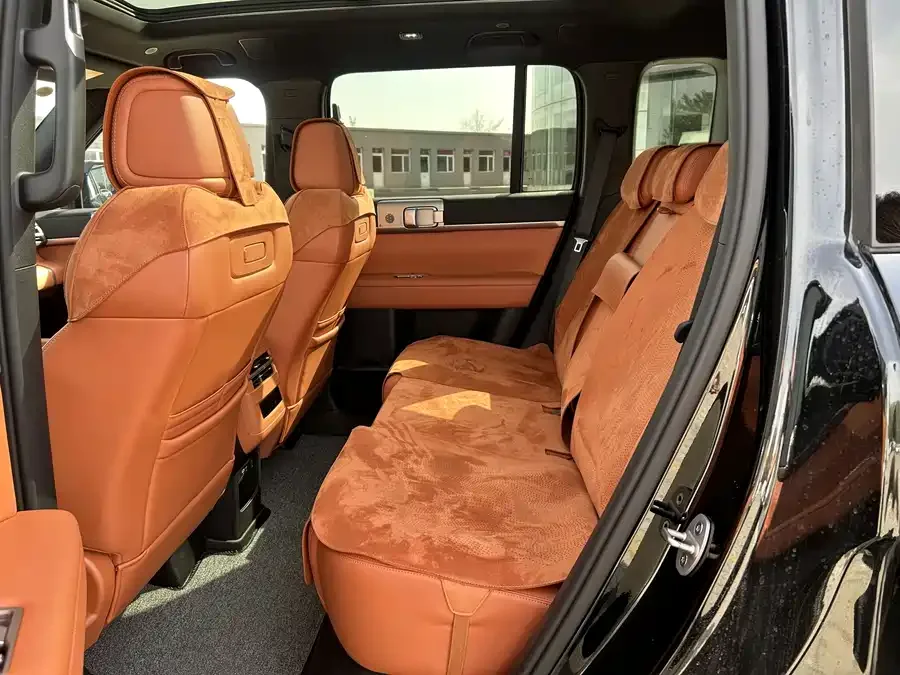 BYD Leopard Titanium 7 Titanium 7 2025 190KM Four-Wheel Drive Ultra Edition 2026 — миниатюра 3