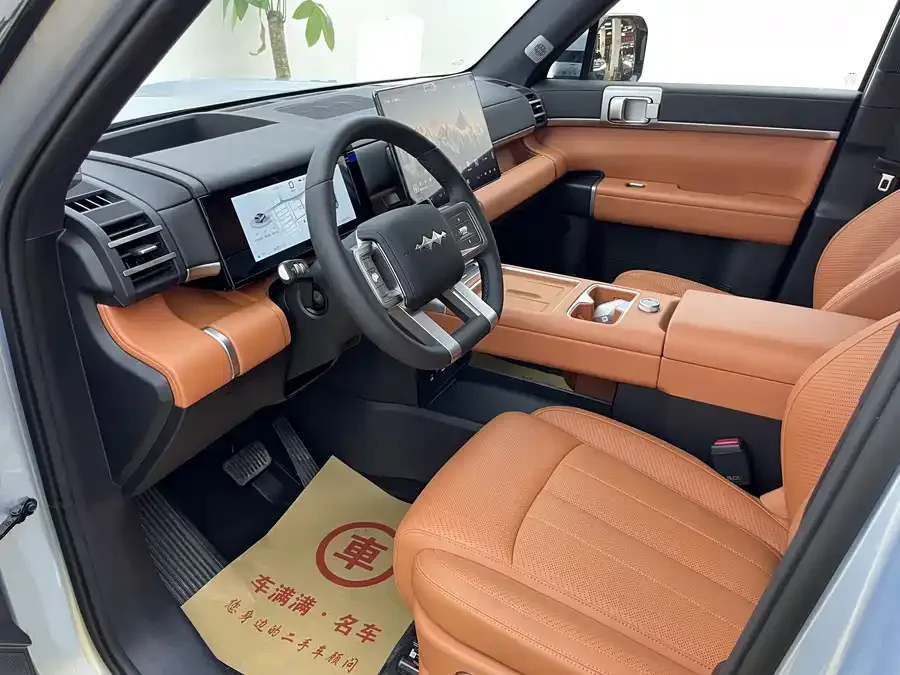 BYD Leopard Titanium 7 Titanium 7 2025 200KM 2WD Max Edition 2026 — миниатюра 4