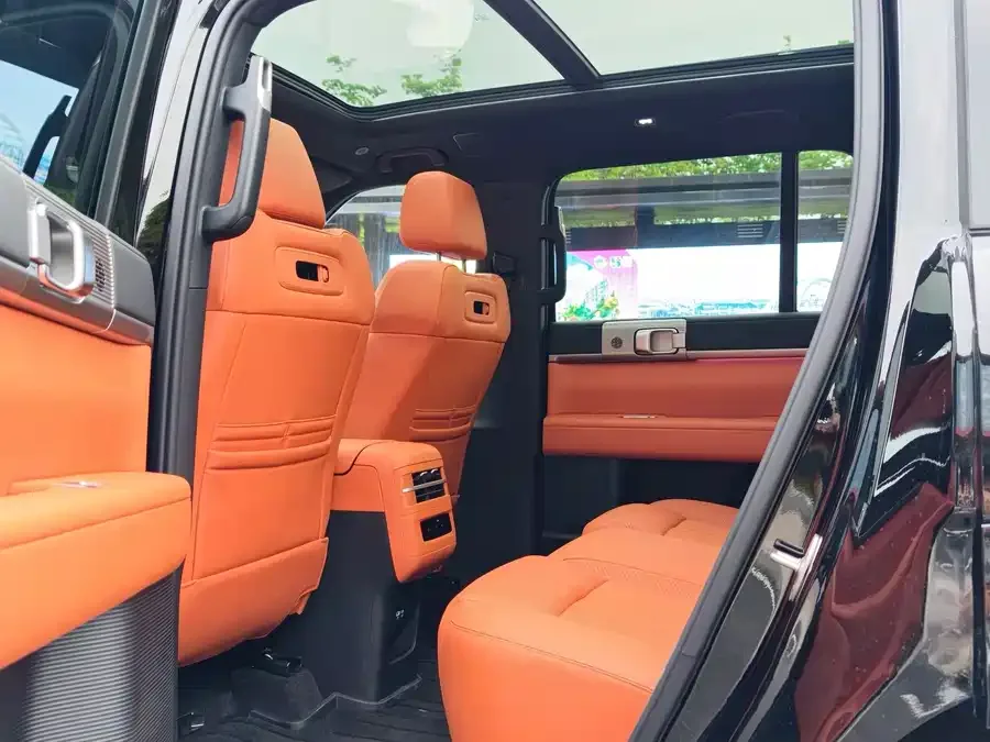 BYD Leopard Titanium 7 Titanium 7 2025 200KM 2WD Max Edition 2026 — миниатюра 4