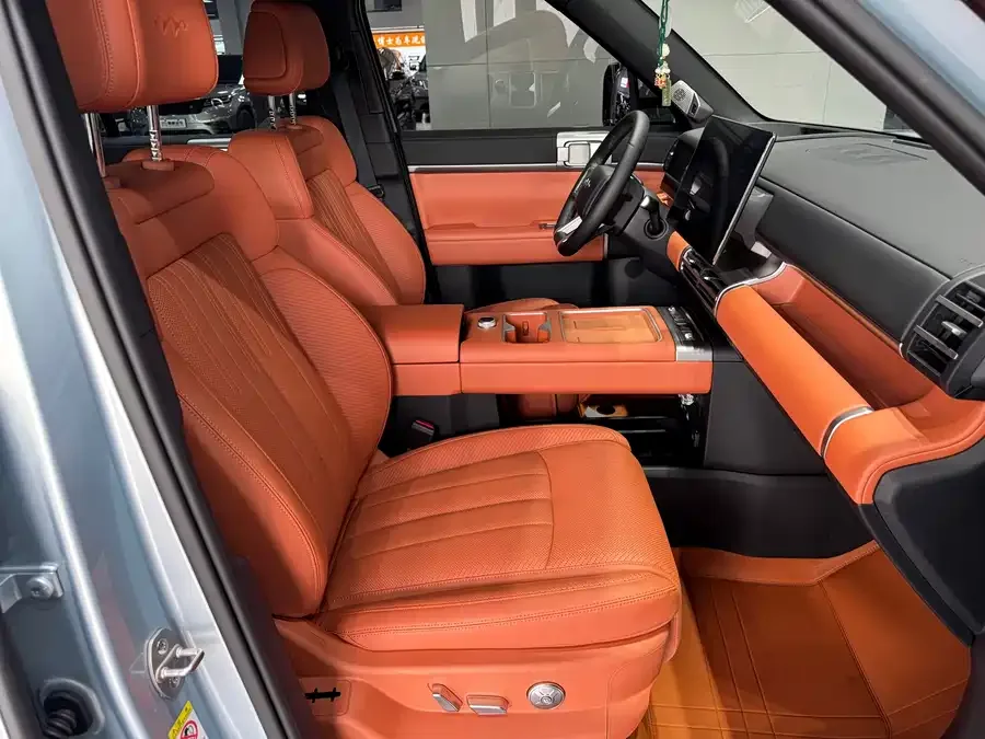 BYD Leopard Titanium 7 Titanium 7 2025 190KM Four-Wheel Drive Ultra Edition 2026 — миниатюра 3