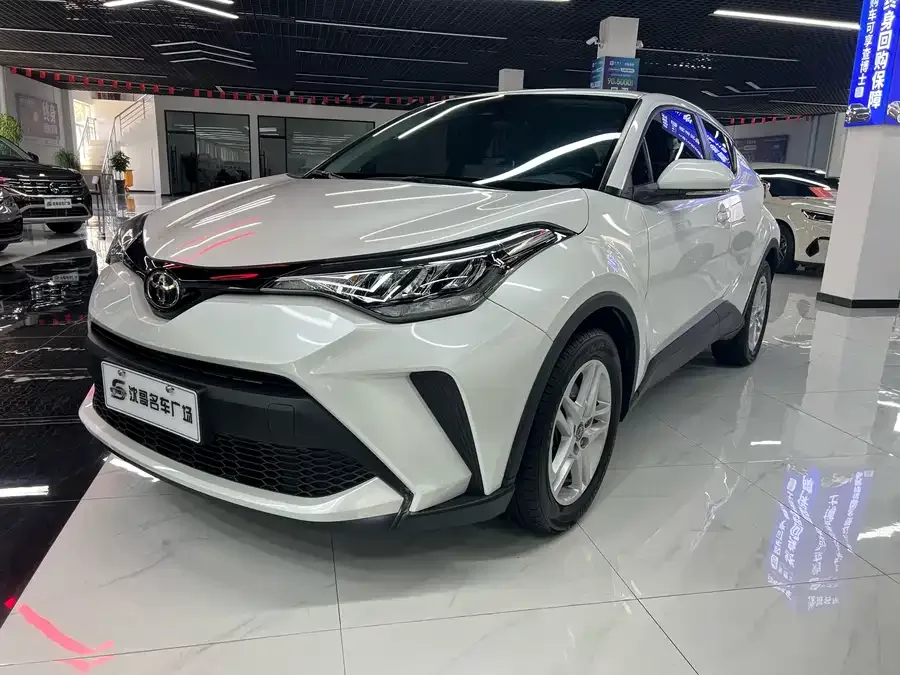 Toyota C-HR 2023