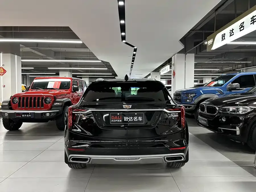 Cadillac GT4 2023 25T Luxury Edition 2023 — миниатюра 5