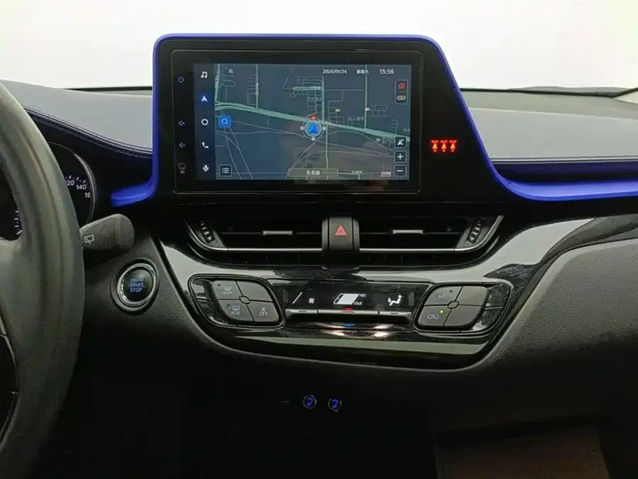 Toyota C-HR 2021 2.0L Luxury Edition 2022 — миниатюра 4