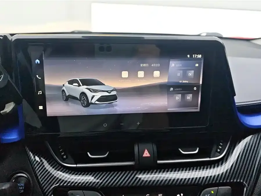 Toyota C-HR 2023 2.0L Luxury Edition 2024 — миниатюра 4