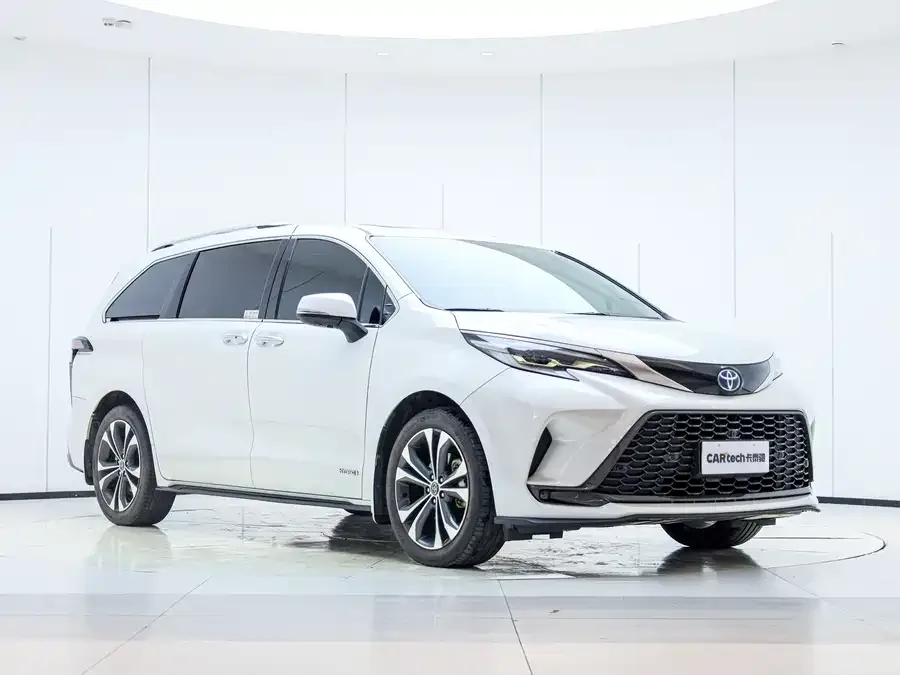 Toyota Granvia Grevia 2022 2.5L Hybrid Premium Edition 2023 — миниатюра 5