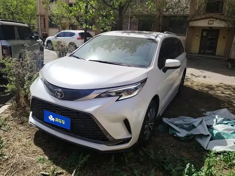 Toyota Granvia 2025