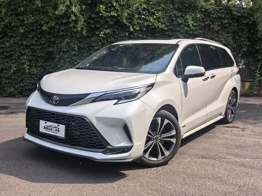 Toyota Granvia 2025