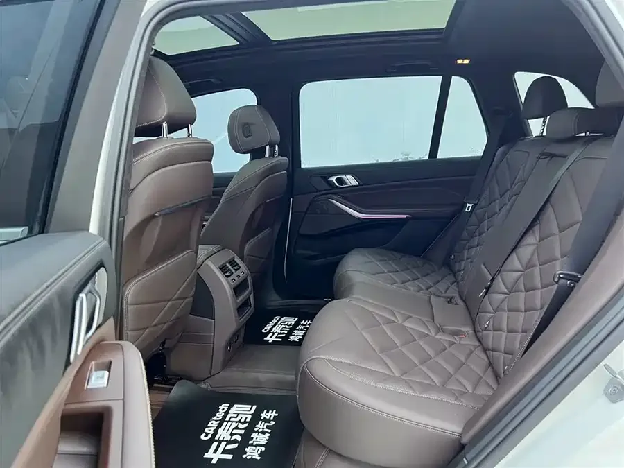 BMW X5 2022 facelift xDrive 30Li Exclusive M Sport Package 2024 — миниатюра 5