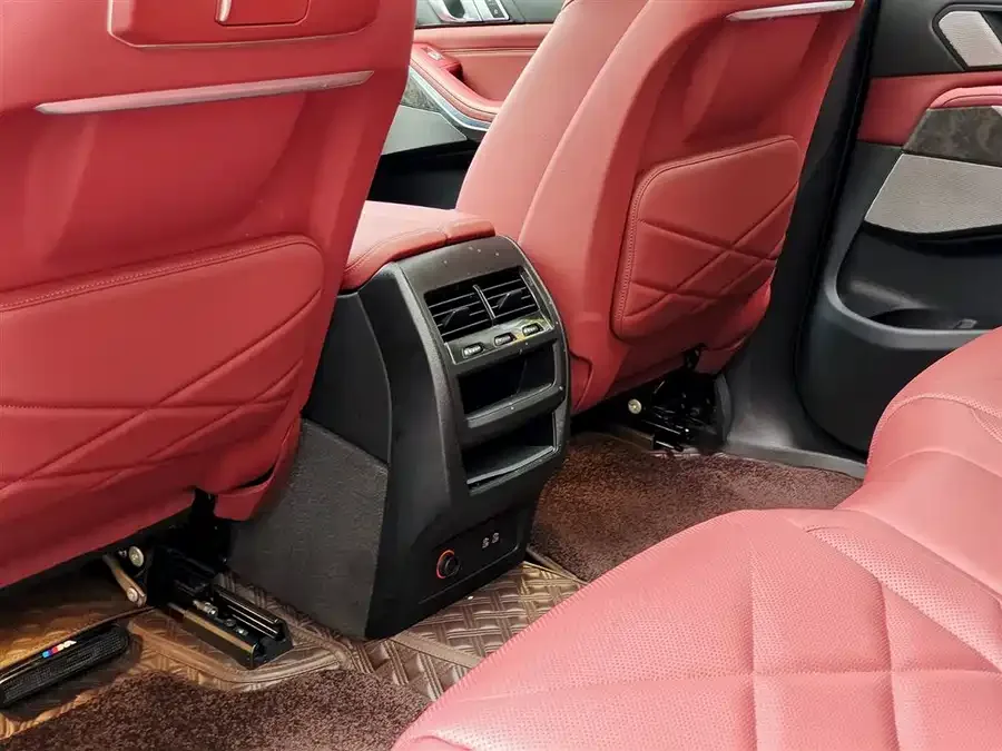 BMW X5 2023 xDrive 30Li Exclusive M Sport Package 2024 — миниатюра 3