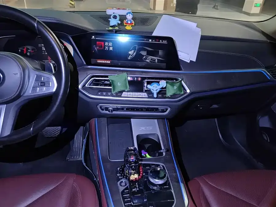 BMW X5 2022 xDrive 30Li Exclusive M Sport Package 2022 — миниатюра 4