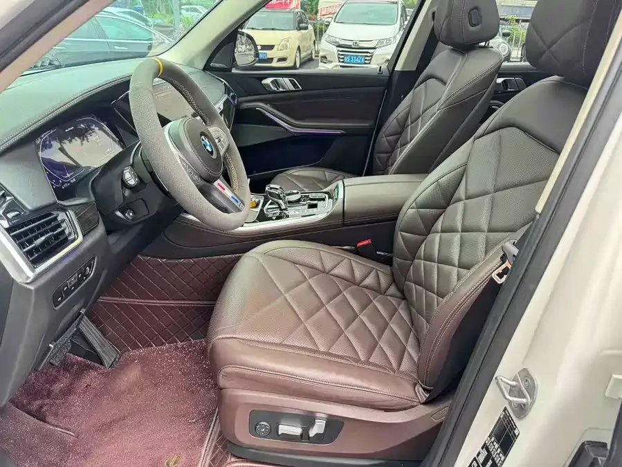 BMW X5 2022 xDrive 30Li Exclusive M Sport Package 2022 — миниатюра 2
