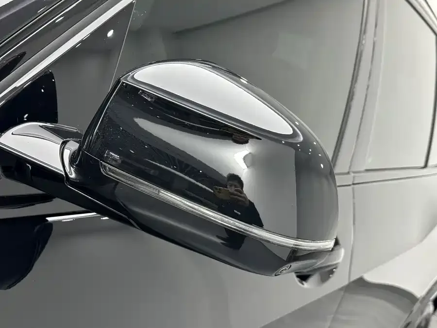 BMW X5 2022 xDrive 40Li Exclusive M Sport Package 2022 — миниатюра 5
