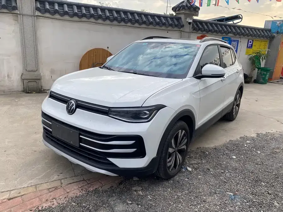 Volkswagen Tiguan (Tharu) 2025