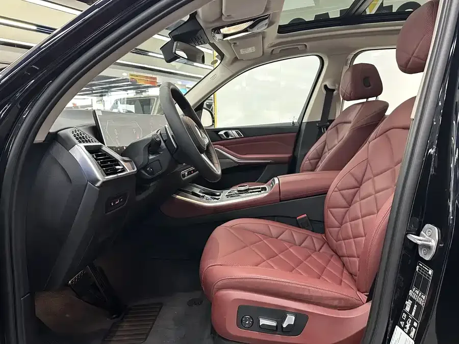 BMW X5 2023 xDrive 30Li Exclusive M Sport Package 2025 — миниатюра 3