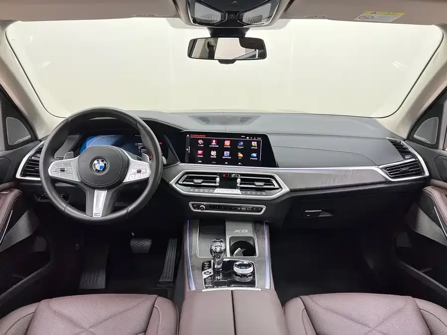 BMW X5 2022 xDrive 30Li Exclusive M Sport Package 2023 — миниатюра 4