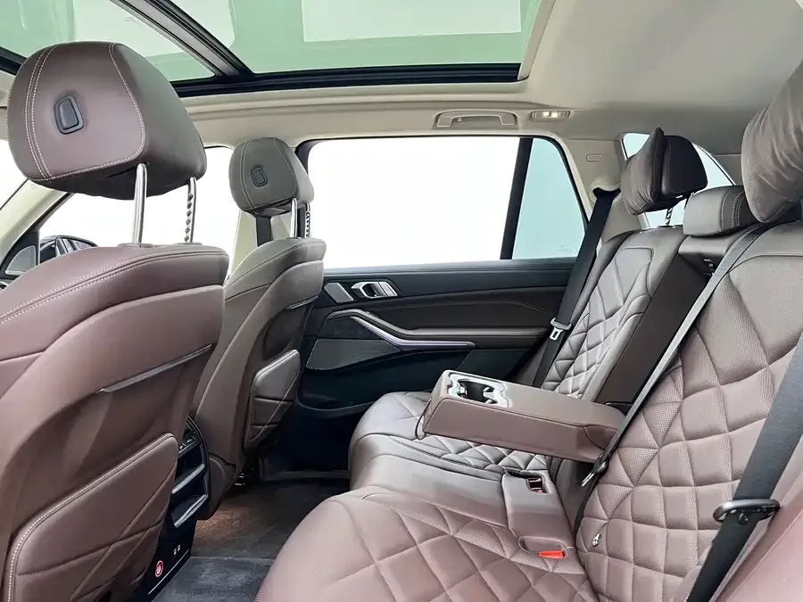 BMW X5 2022 xDrive 30Li Exclusive M Sport Package 2023 — миниатюра 5