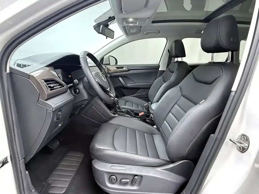 Volkswagen Tiguan (Tharu) Tuyue 2022 280TSI 2WD Luxury Edition 2023 — миниатюра 4