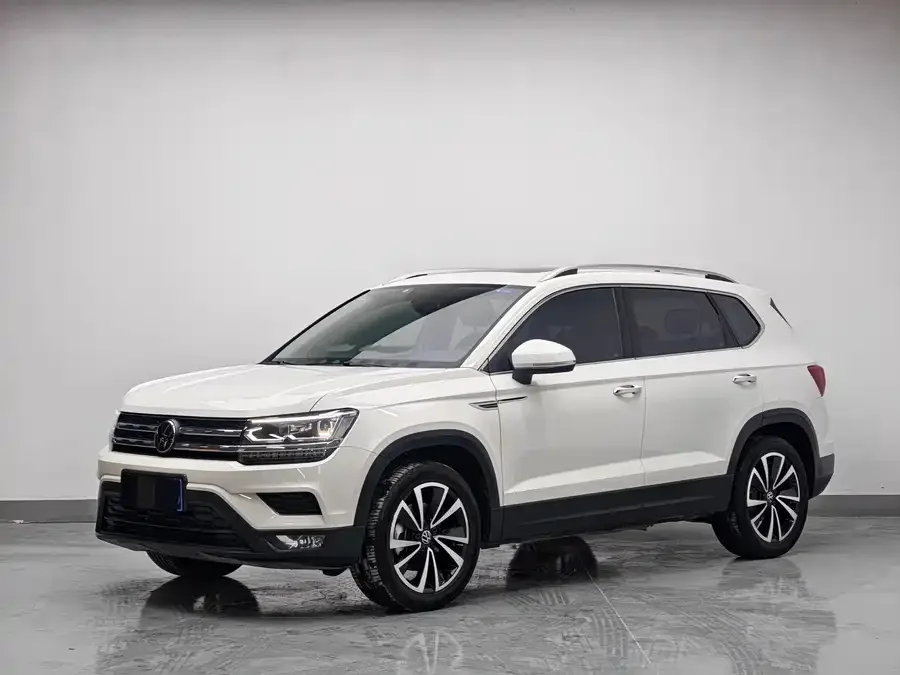 Volkswagen Tiguan (Tharu) 2022