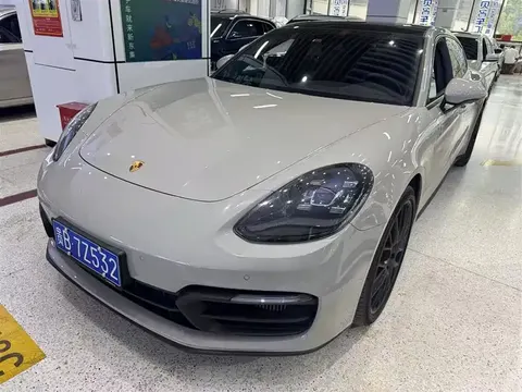 Porsche Panamera 2023 buy in Moscow