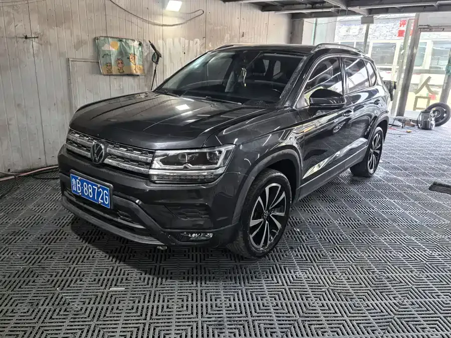 Volkswagen Tiguan (Tharu) 2022