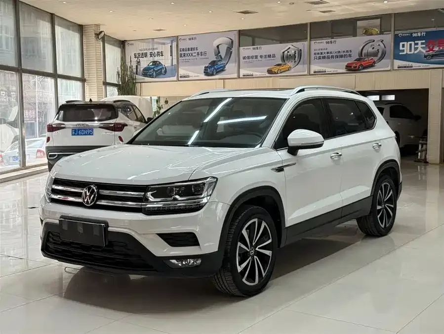 Volkswagen Tiguan (Tharu) 2022