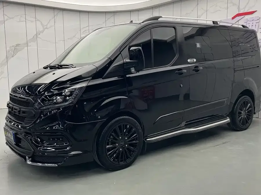 Ford Tourneo 2023