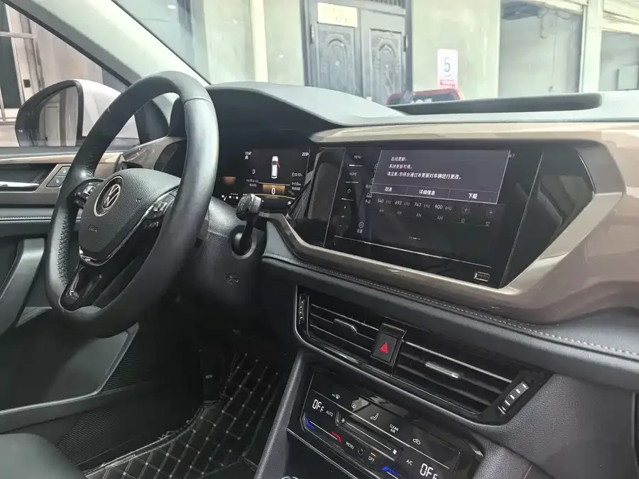 Volkswagen Tiguan (Tharu) Tuyue 2022 280TSI 2WD Luxury Edition 2022 — миниатюра 2