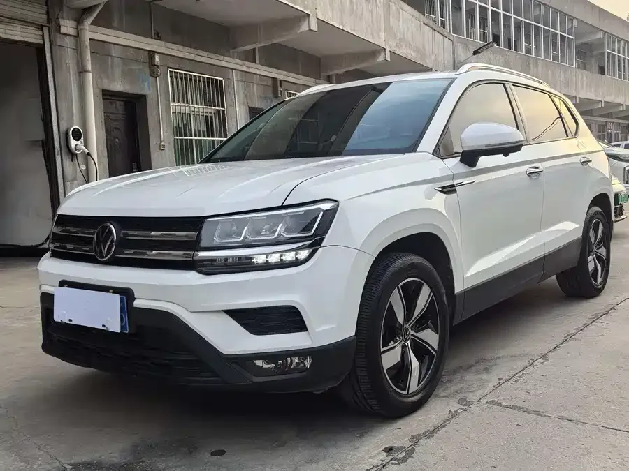 Volkswagen Tiguan (Tharu) 2022