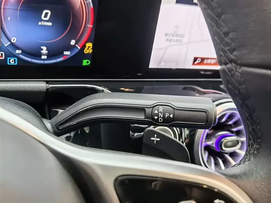 Mercedes-Benz GLA Mercedes-Benz GLA 2022 GLA 220 4MATIC 2022 — миниатюра 4