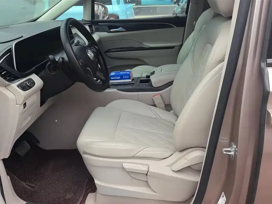 Buick GL8 2023 ES Lu Zun Comfort Edition 2023 — миниатюра 3