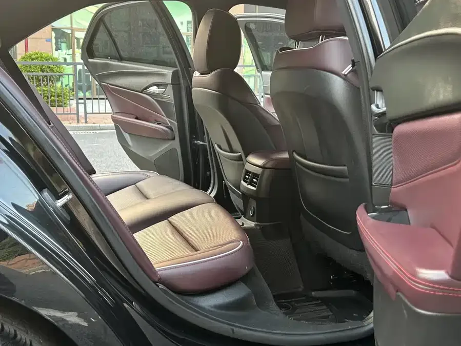 Cadillac CT4 2022 28T Premium Model 2022 — миниатюра 5