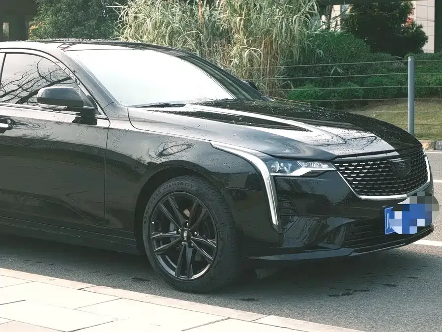 Cadillac CT4 2022 28T luxury model 2022 — миниатюра 2
