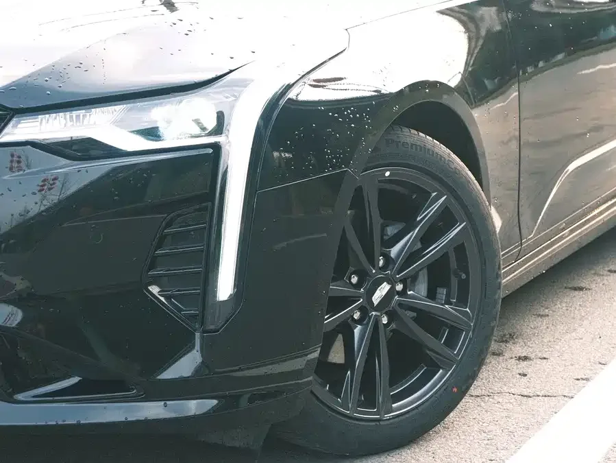 Cadillac CT4 2022 28T luxury model 2022 — миниатюра 4