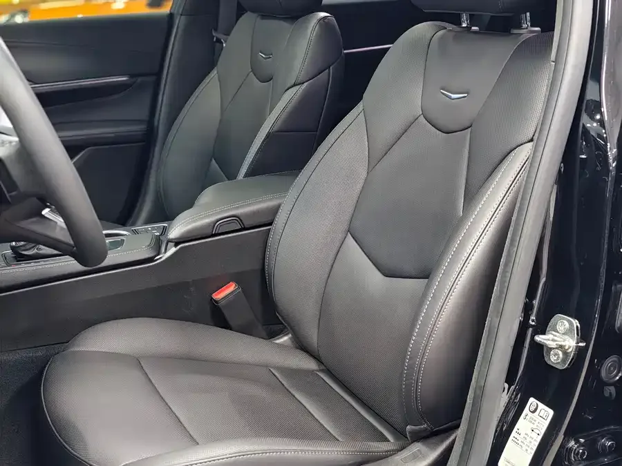 Cadillac CT4 2023 25T Luxury Edition 2023 — миниатюра 3