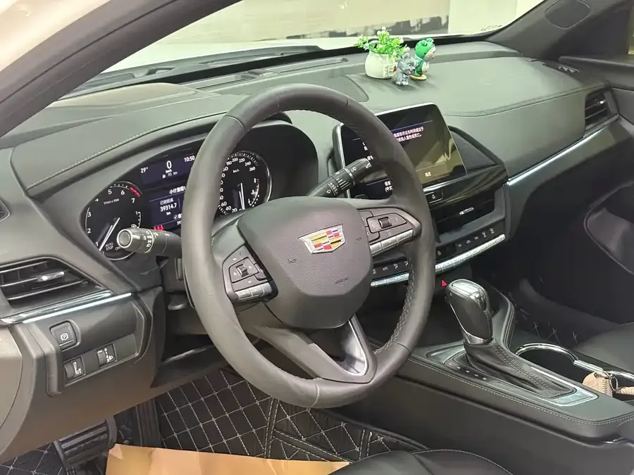 Cadillac CT4 2023 25T Fashion Edition 2023 — миниатюра 3