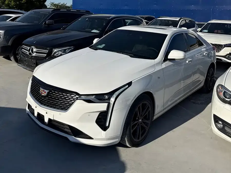 Cadillac CT4 2022 28T luxury model 2022 — фото 1, купить с доставкой в Москву
