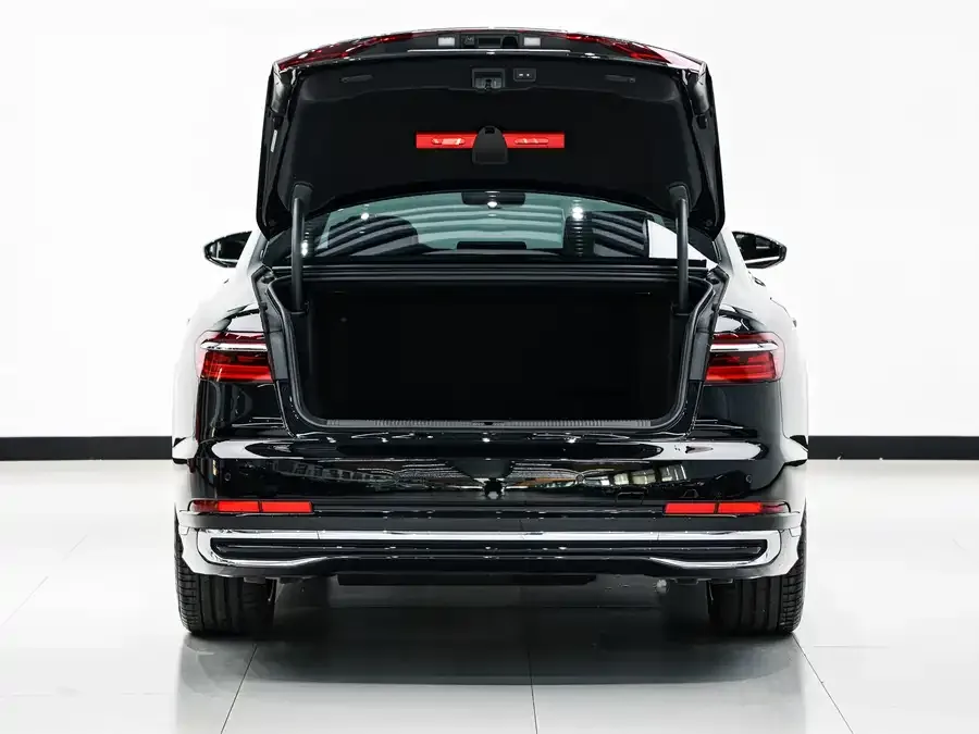 Audi A8 2025 A8L 50 TFSI quattro Premium Edition 2026 — миниатюра 4