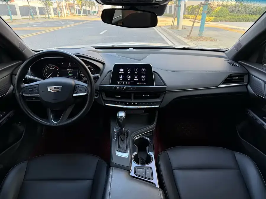 Cadillac CT4 2023 25T Fashion Edition 2023 — миниатюра 5