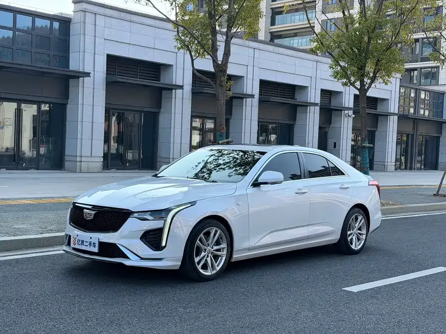 Cadillac CT4 2023 25T Fashion Edition 2023 — фото 1, купить с доставкой в Москву