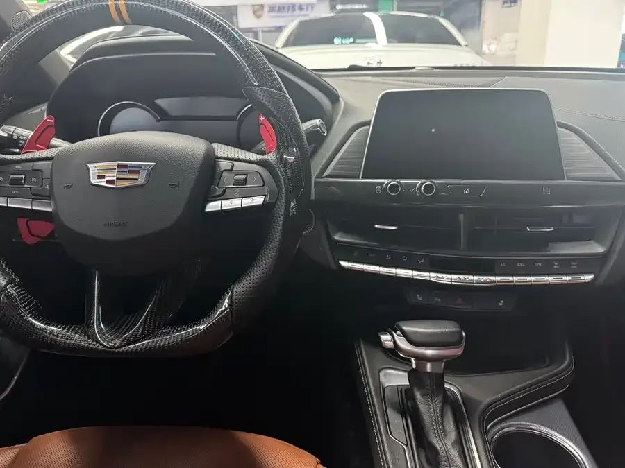 Cadillac CT4 2021 28T luxury model 2022 — миниатюра 4