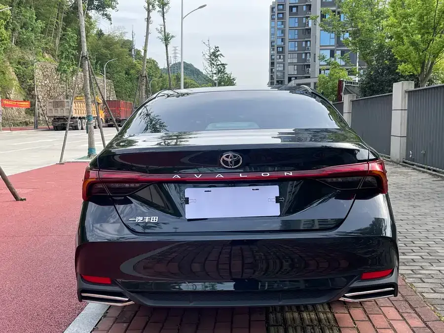 Toyota Avalon Avalon 2024 2.0L Premium Edition 2024 — миниатюра 2