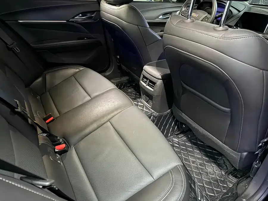 Cadillac CT4 2022 28T luxury model 2022 — миниатюра 4