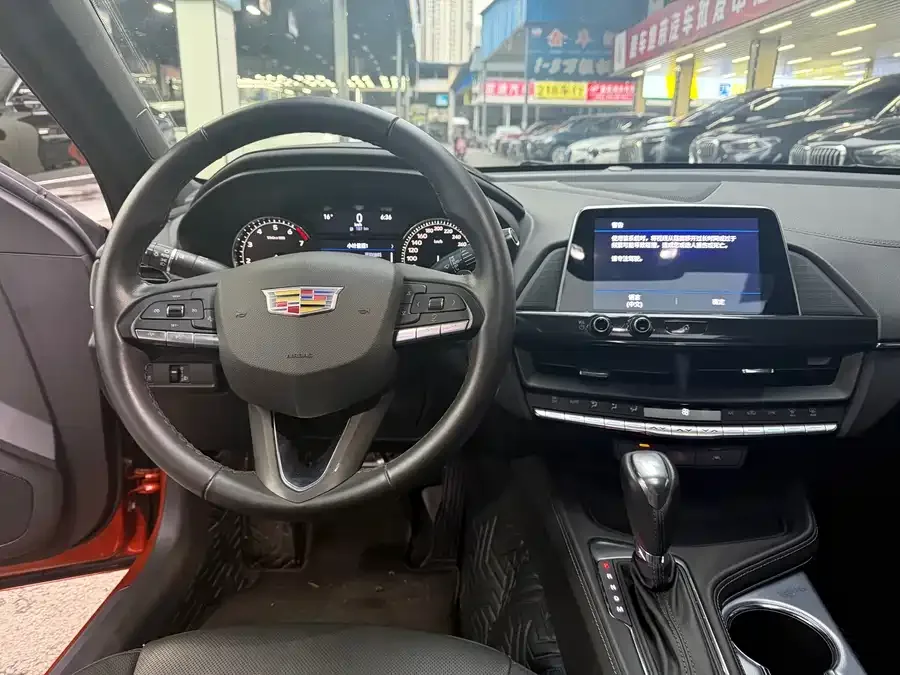 Cadillac CT4 2023 25T Luxury Edition 2023 — миниатюра 4