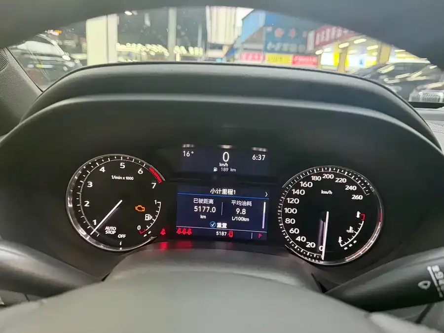Cadillac CT4 2023 25T Luxury Edition 2023 — миниатюра 5