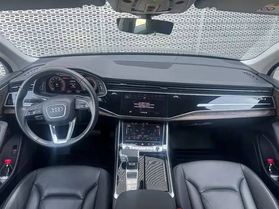 Audi Q7 2024 45 TFSI quattro S line Black Warrior 2024 — миниатюра 5