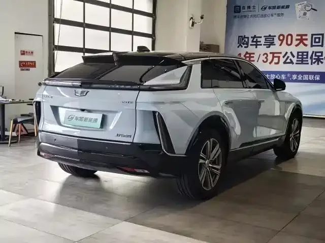 Cadillac IQ Ruige IQ Ruige 2022 rear-wheel drive long-range luxury version 2024 — миниатюра 3